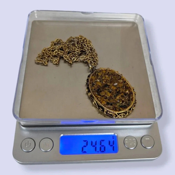 Vintage Tiger Eye Chip Pendant Necklace - Picture 6 of 6